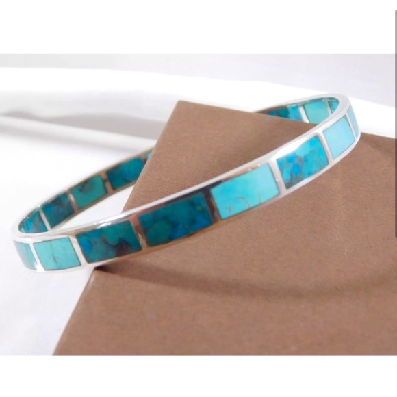 Silpada RARE Vintage Sterling
Silver Turquoise High Seas Inlay
Bangle Bracelet - Picture 2 of 10